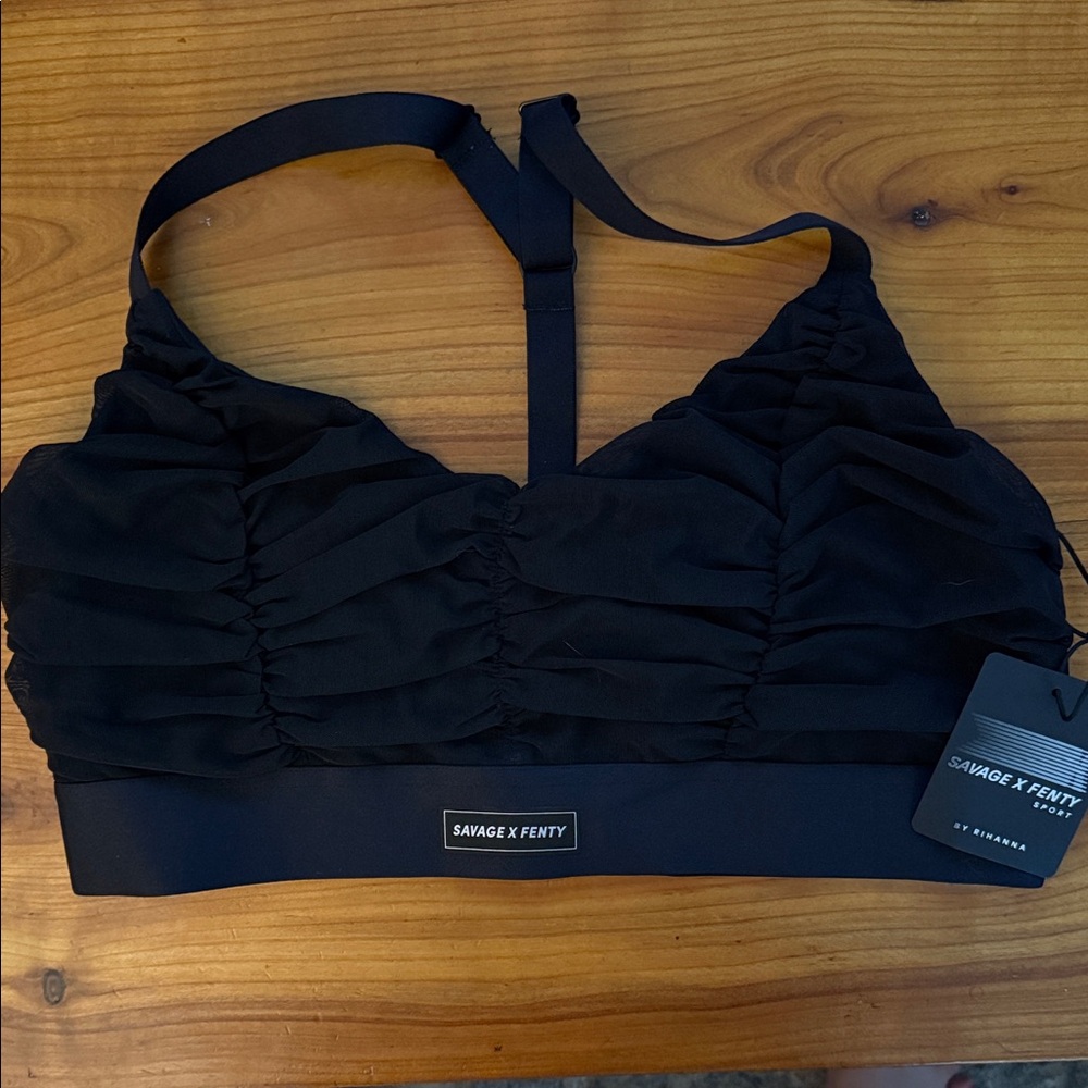 NWT Savage X Fenty Black Ruched Sports Bra